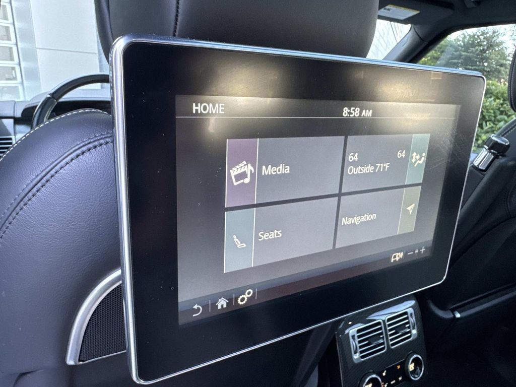 Used 2019 SVO PALETTE WHITE Land Rover SVAutobiography image 17
