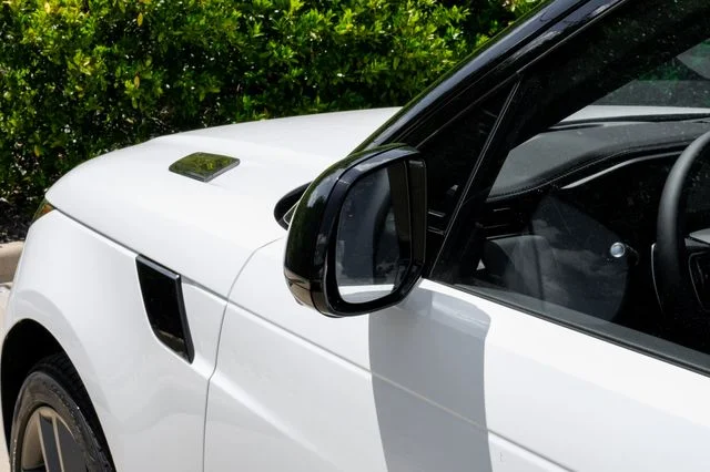 New 2026 Fuji White Land Rover SE image 51