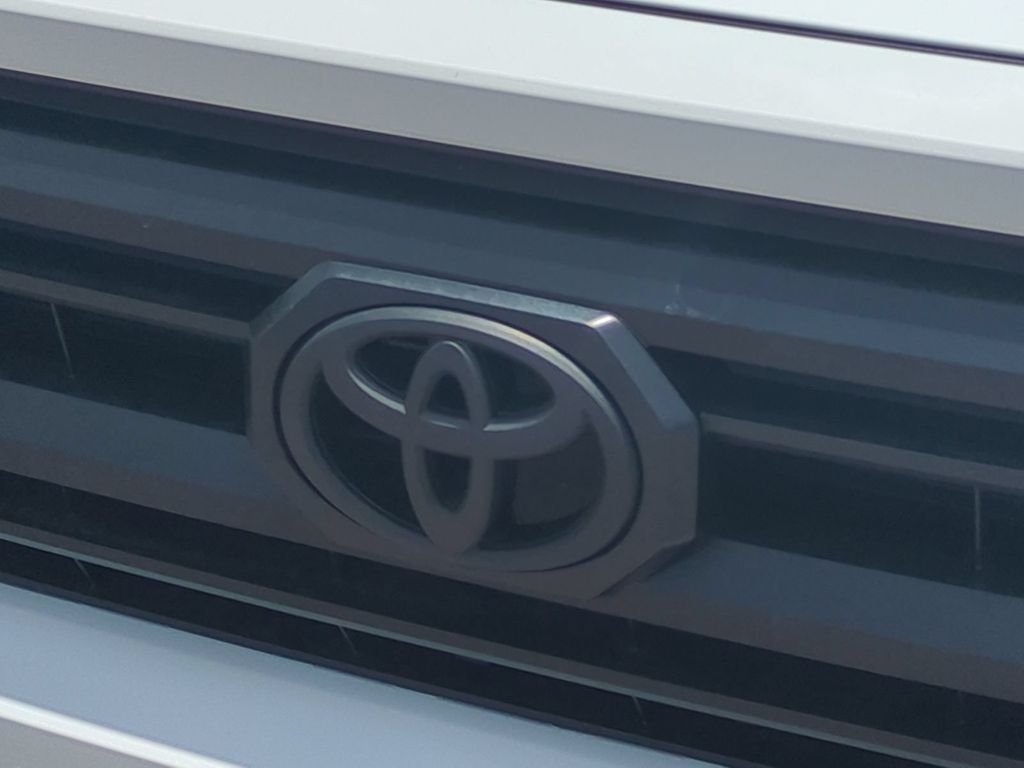 Used 2025 White Toyota SR image 13