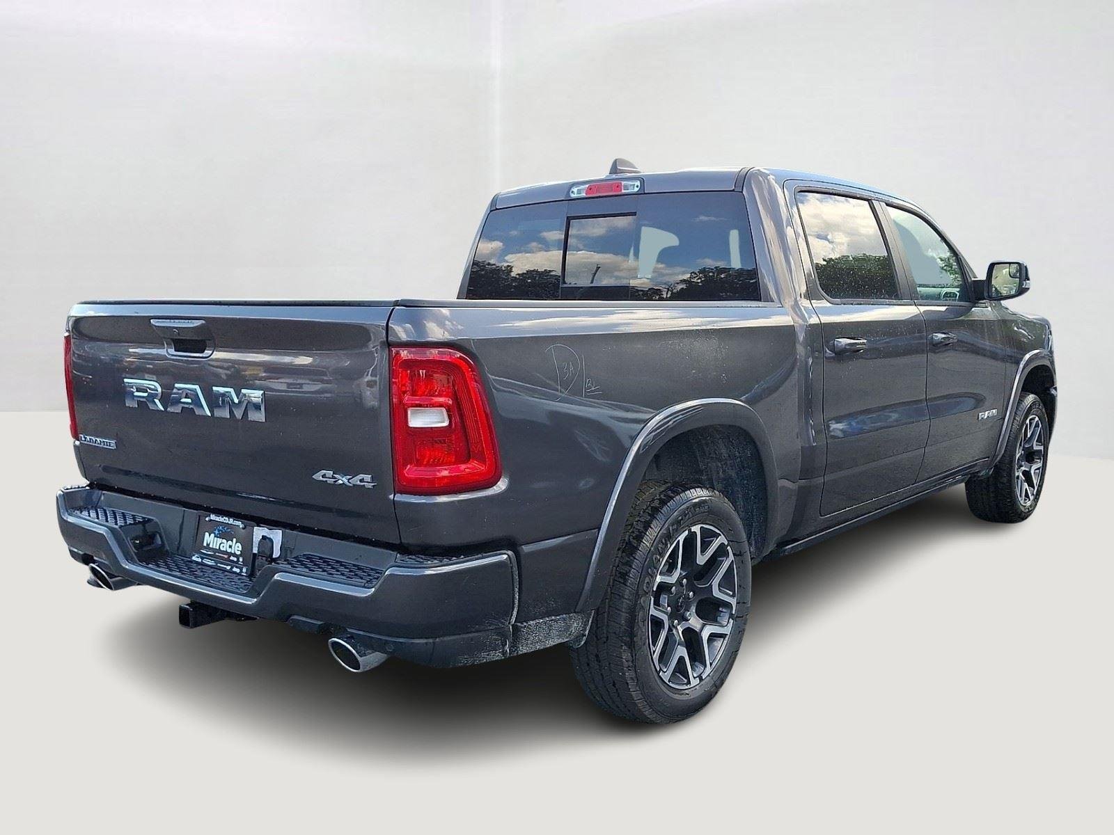 New 2026 Granite Crystal Metallic Clear-Coat Exterior Paint RAM Laramie image 3