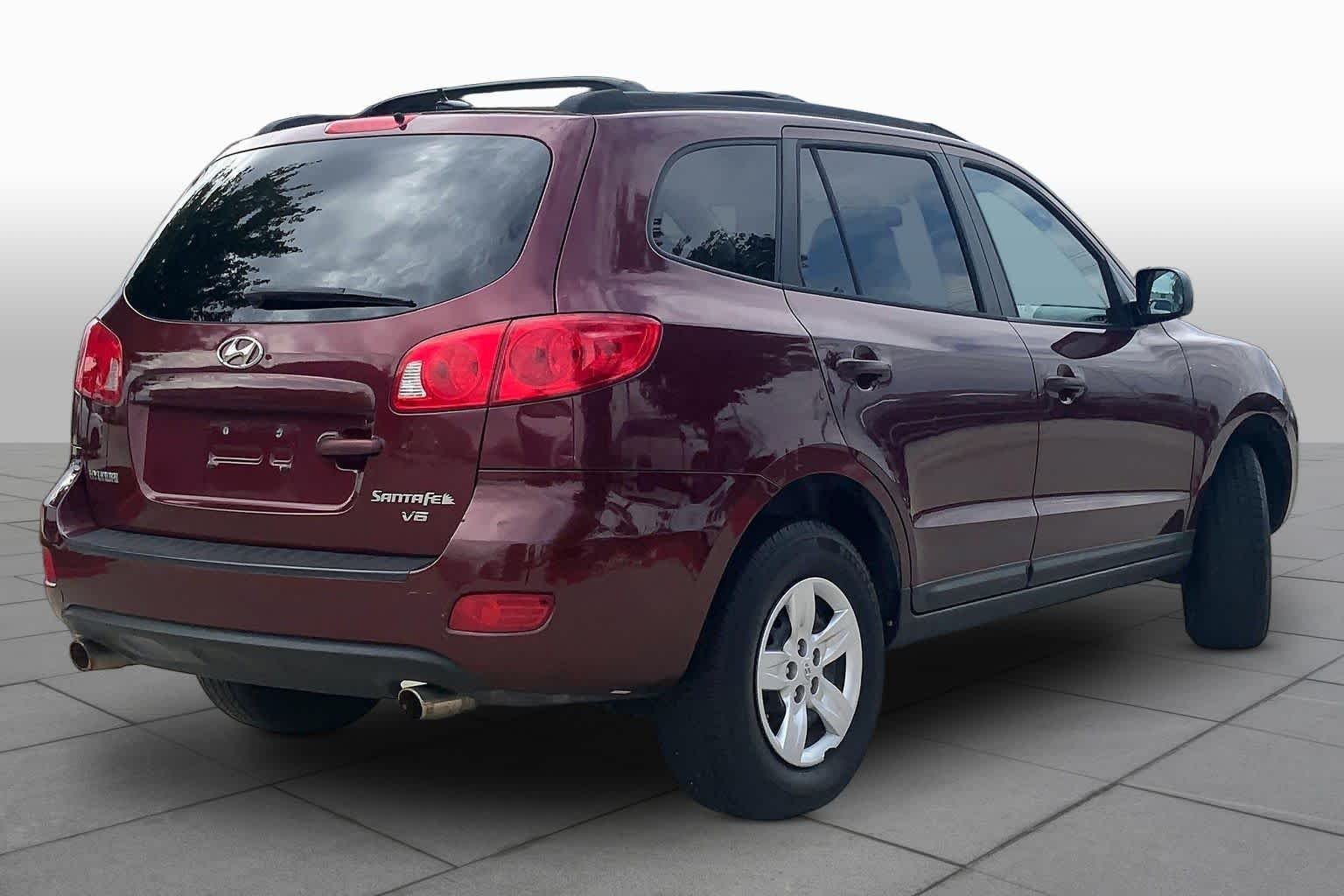 Used 2009 Dark Cherry Red Hyundai GLS image 12