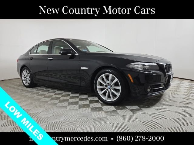 2016 BMW 5 Series 535i xDrive Sedan's photo