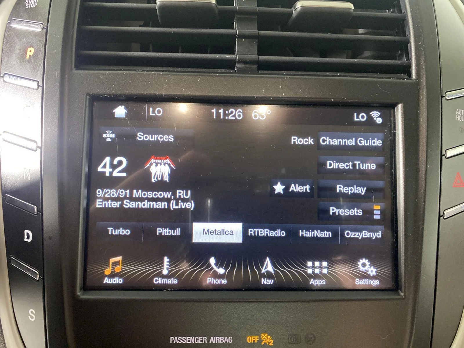 Used 2019 Infinite Black Metallic Lincoln Select image 17