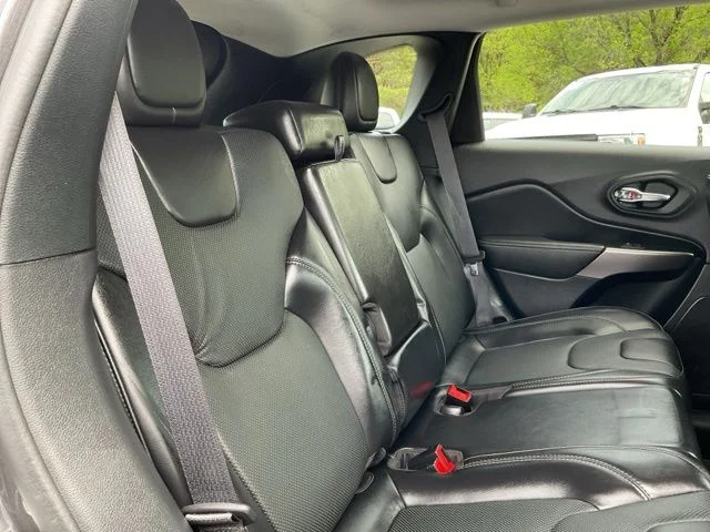 Used 2020 Gray Jeep Limited image 47