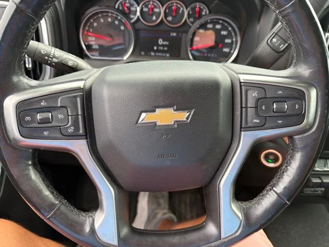 Used 2019 Summit White Chevrolet LT image 18