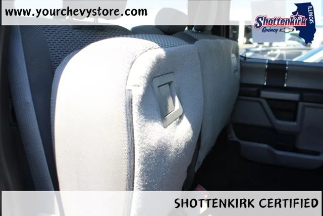 Used 2018 Silver Ford XLT image 19