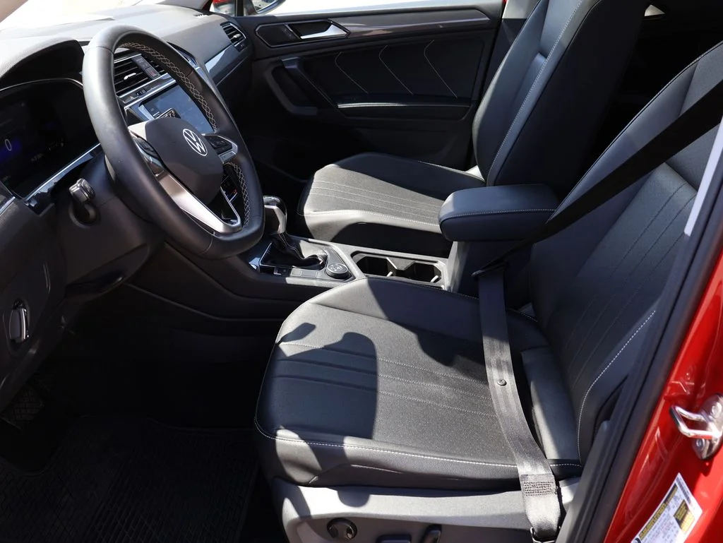 Used 2023 Red Volkswagen 2.0T SE image 42