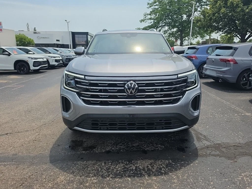 2026 Volkswagen Atlas SEL - Photo 5