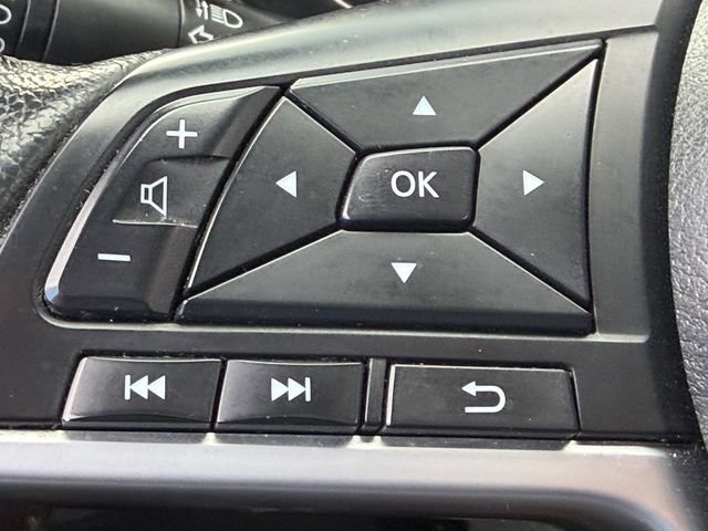 Used 2020 Black Nissan SL image 29