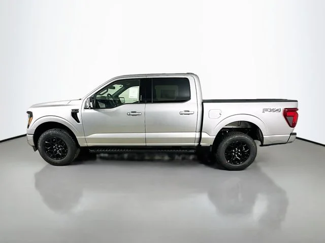 New 2026 Iconic Silver Metallic Ford XLT image 4
