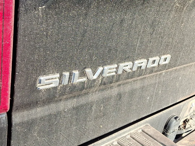 Used 2021 Black Chevrolet RST image 12