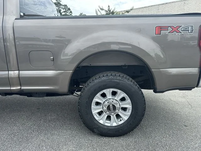 Used 2022 Gray Ford XL image 10
