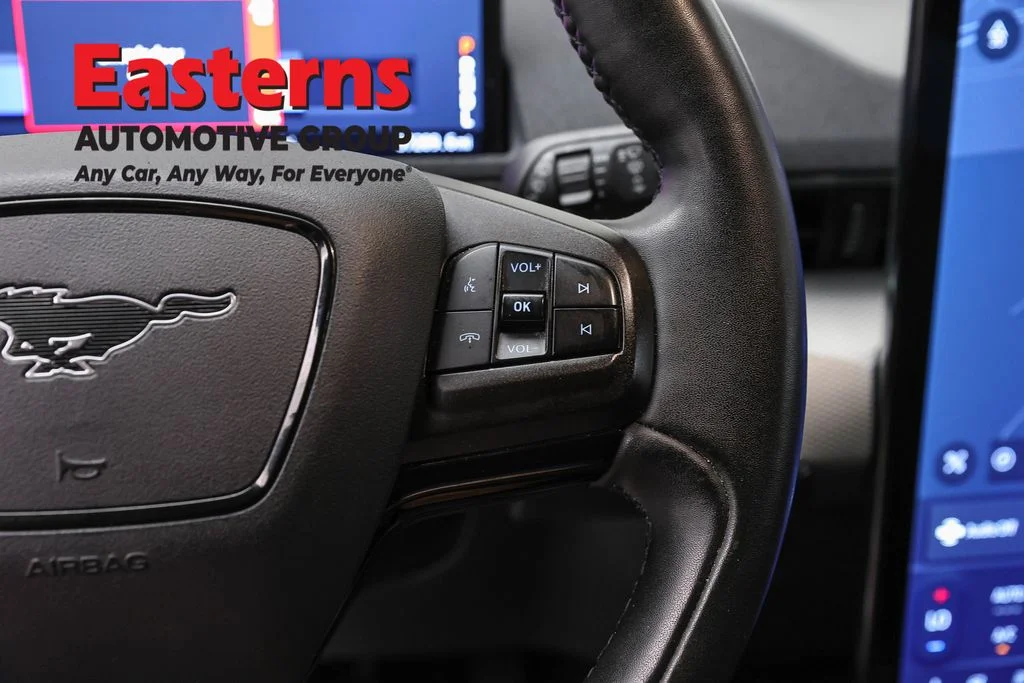 Used 2021 Silver Ford Select image 15