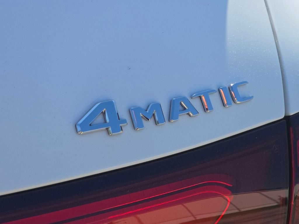 New 2026 Polar White Mercedes-Benz GLC 300 image 6