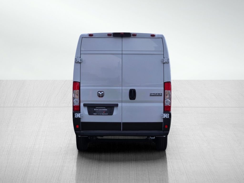 New 2026 Bright White Clear-Coat Exterior Paint RAM Tradesman image 5