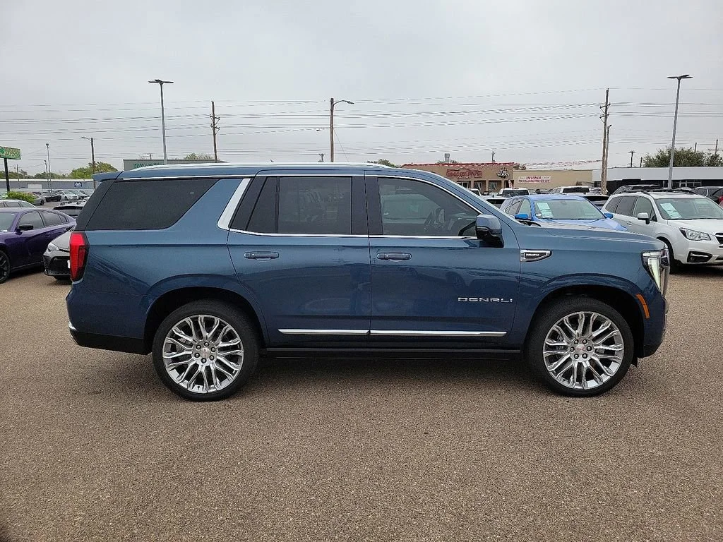 Used 2025 Downpour Metallic GMC Denali image 12