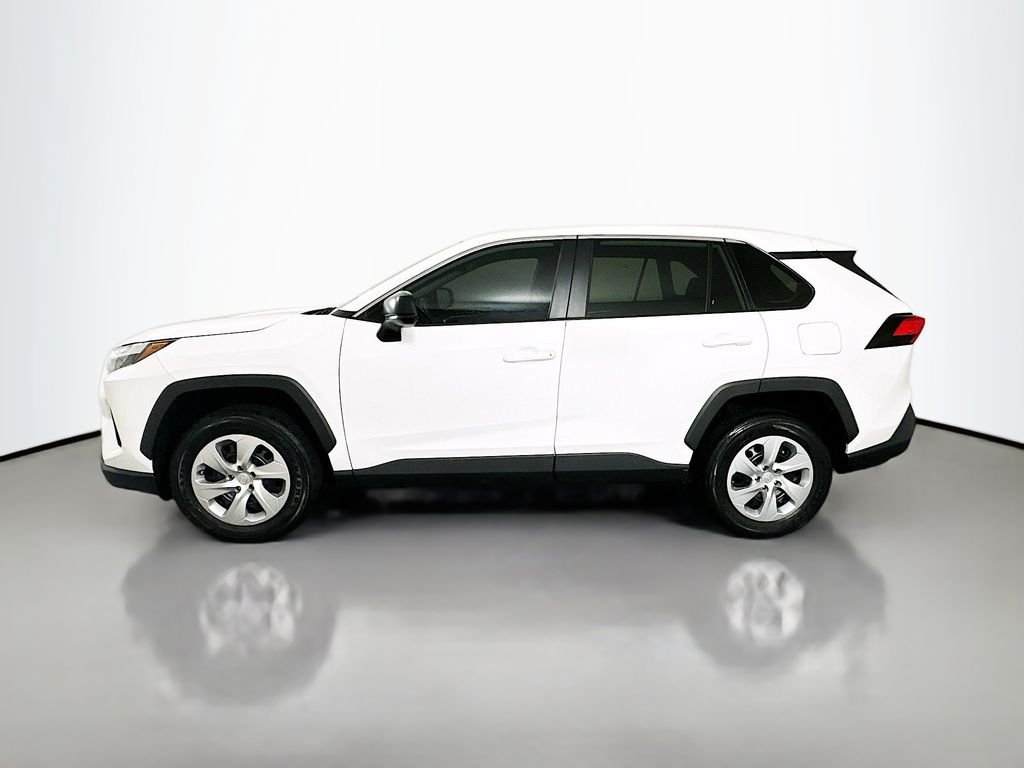 Used 2023 Ice Toyota LE image 8