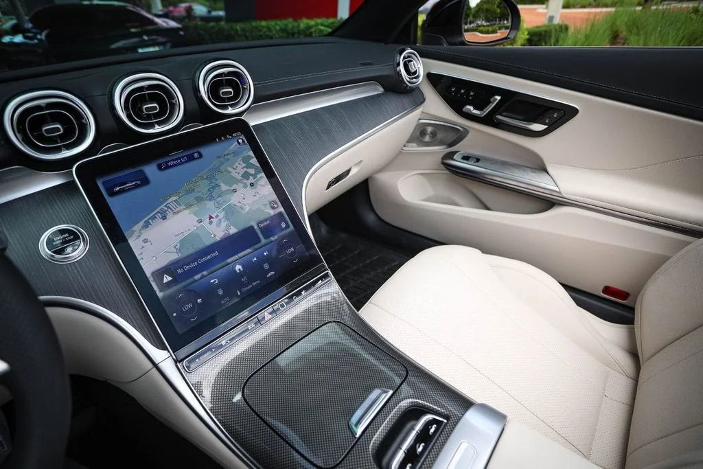 Used 2026 Graphite Gray Metallic Mercedes-Benz CLE 300 image 31