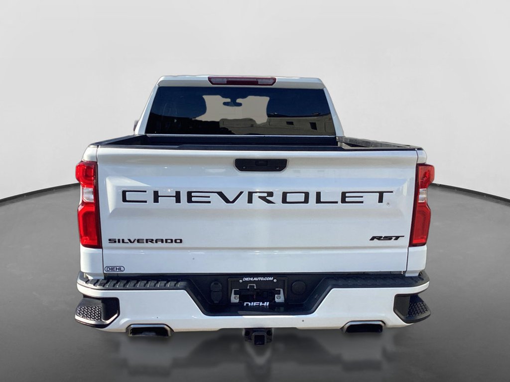 Used 2021 SUMMIT WHITE Chevrolet RST image 6