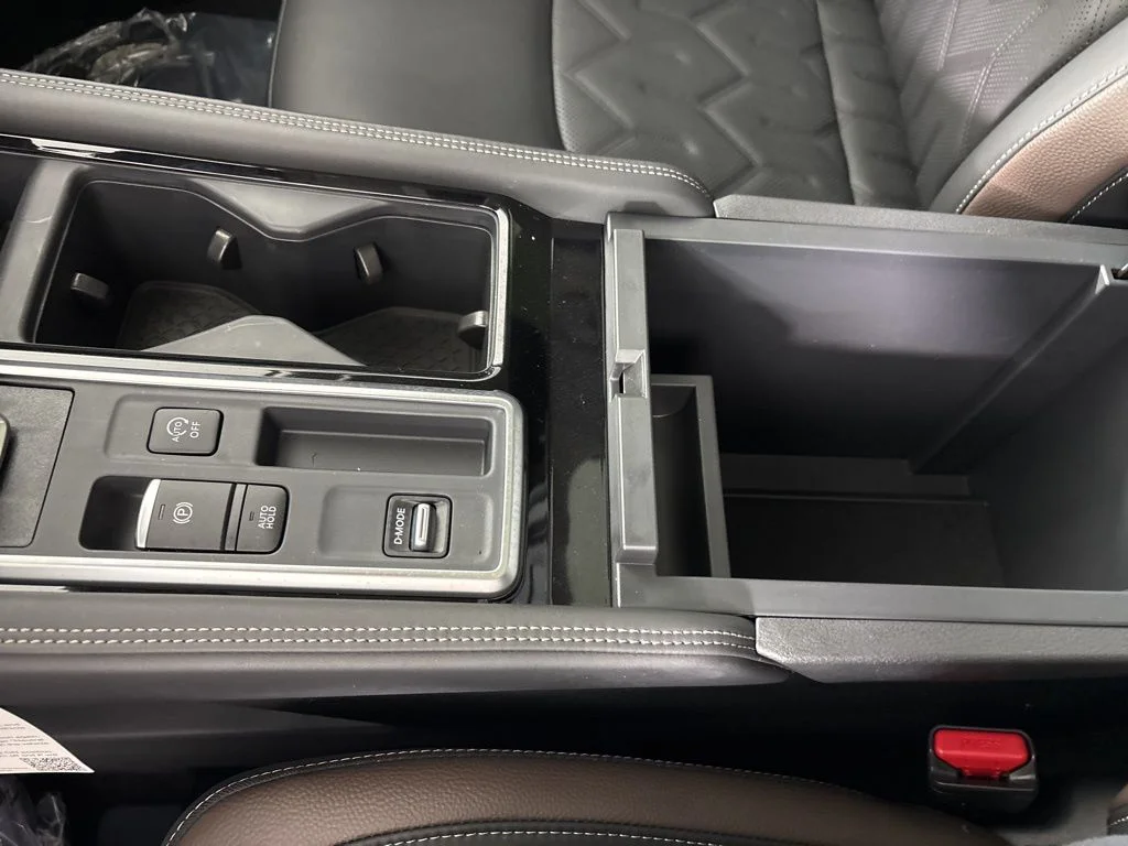 New 2026 Gun Metallic Nissan Platinum image 43