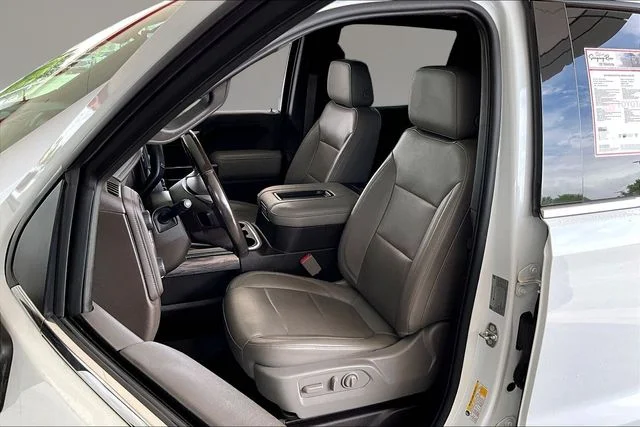 Used 2019 White Chevrolet LTZ image 18
