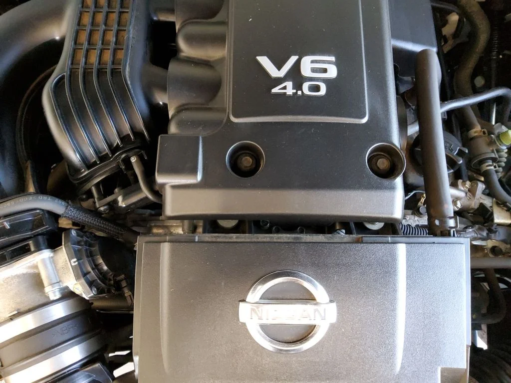 Used 2016 White Nissan PRO-4X image 21