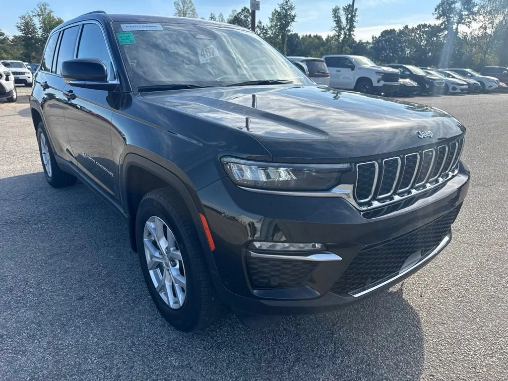 Used 2023 Black Jeep Limited image 7