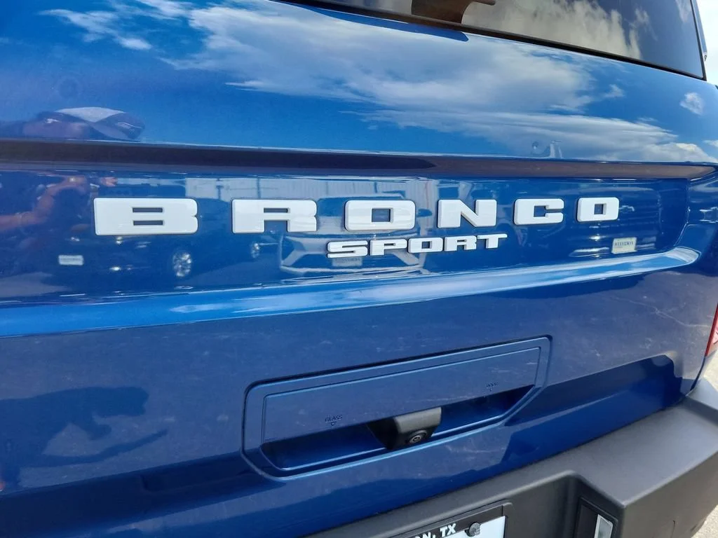 Used 2024 Blue Ford Outer Banks image 31