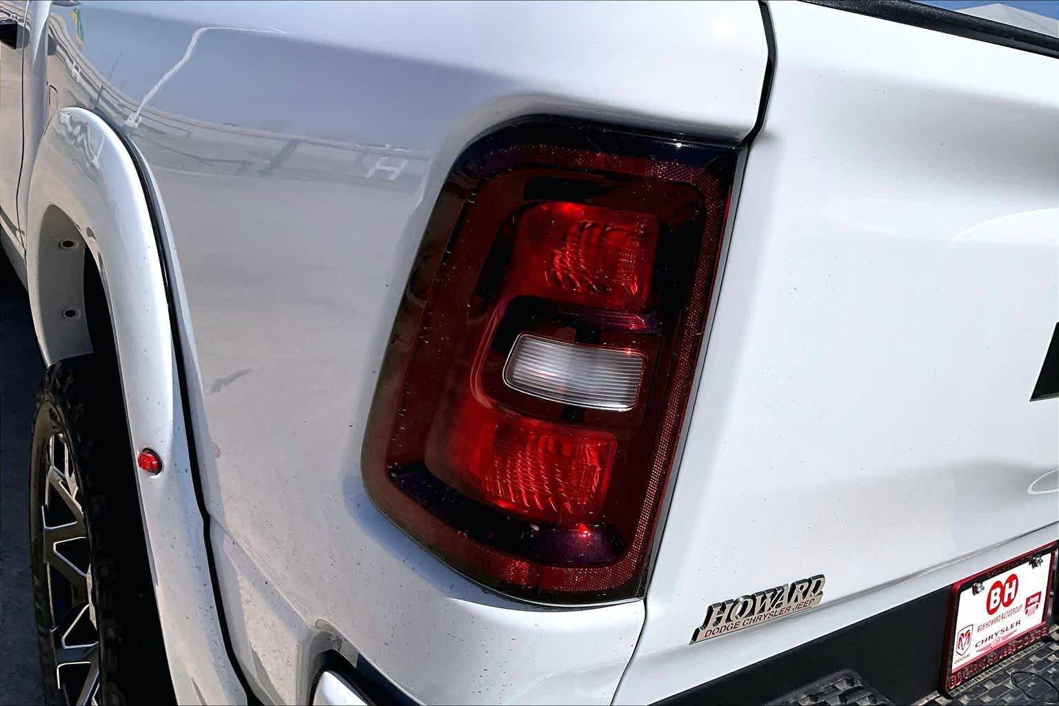 New 2026 Bright White Clear-Coat Exterior Paint RAM Big Horn image 14