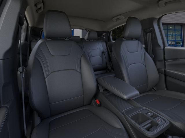Used 2025 White Metallic Ford Premium image 10