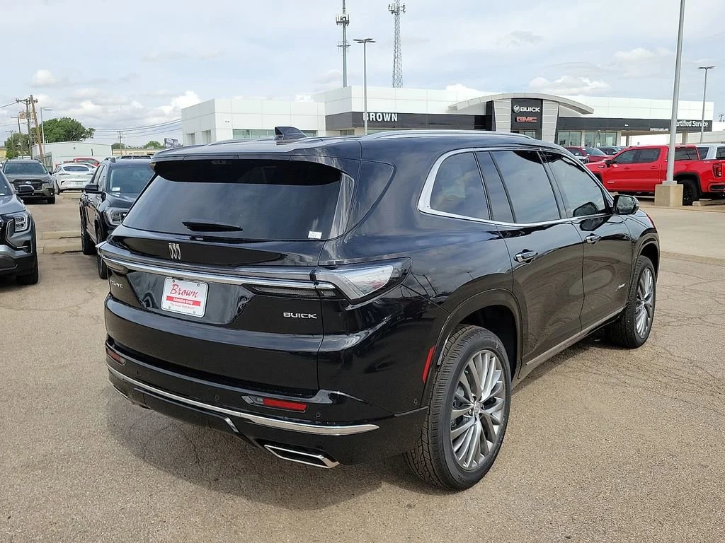 2026 Buick Enclave Avenir - Photo 10