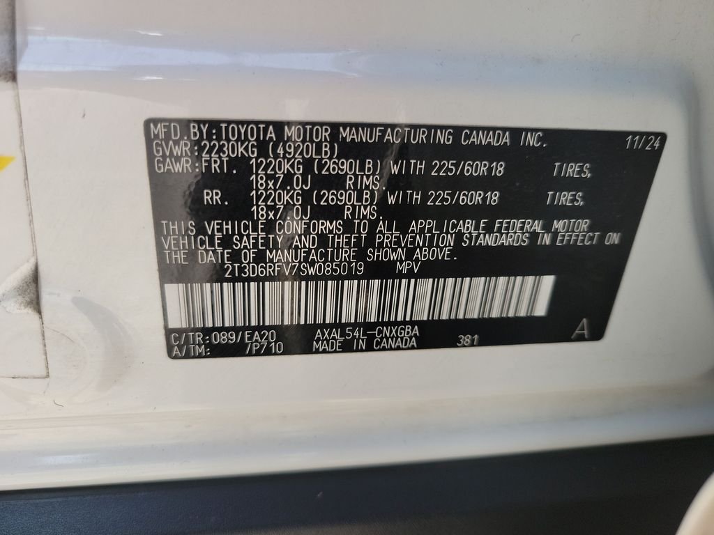 Certified Used 2025  Toyota Limited image 38