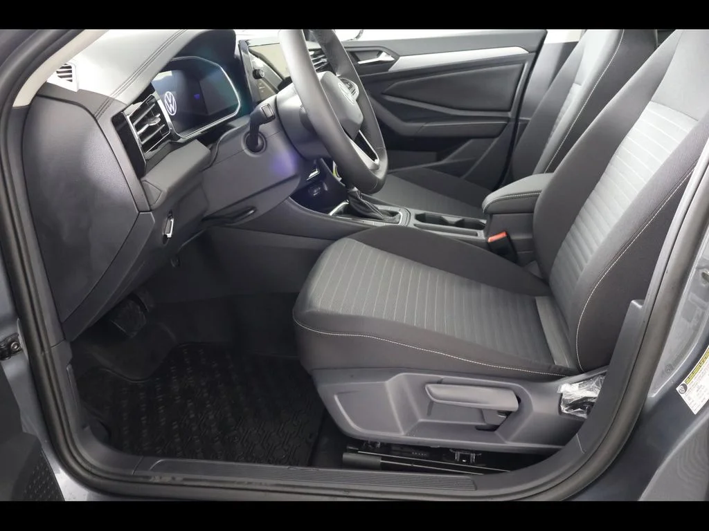New 2026 Platinum Gray Metallic Volkswagen 1.5T S image 11