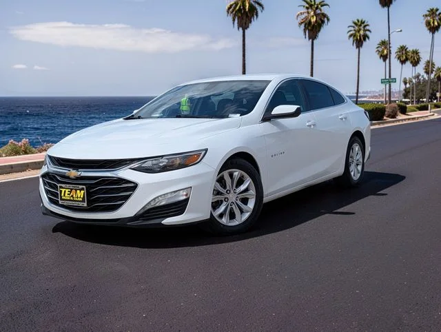 Used 2021 Chevrolet Malibu 1LT with VIN 1G1ZD5ST9MF069572 for sale in El Cajon, CA