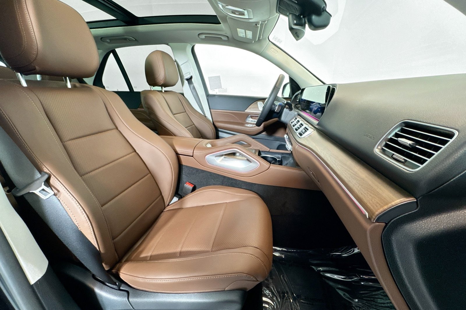New 2026 Obsidian Black Metallic Mercedes-Benz GLE 350 image 26
