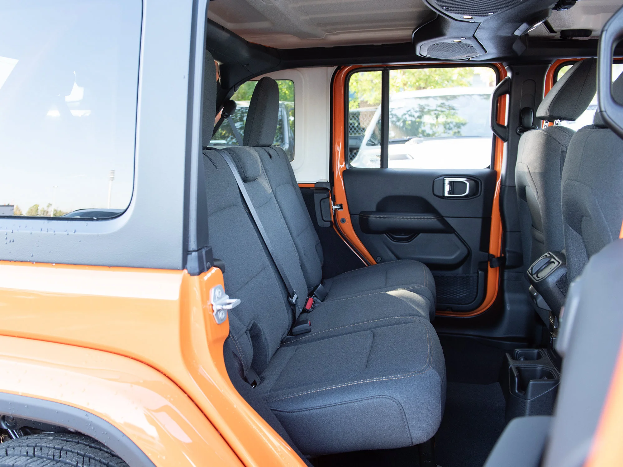 Used 2025 joose Jeep Sahara* 4 Door 4x4, Heated Seats/Wheel, Remote Start image 22