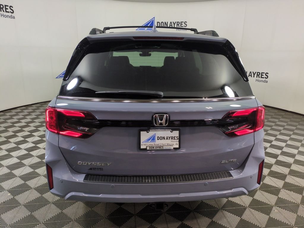 New 2026 Sonic Gray Pearl Honda Elite image 4