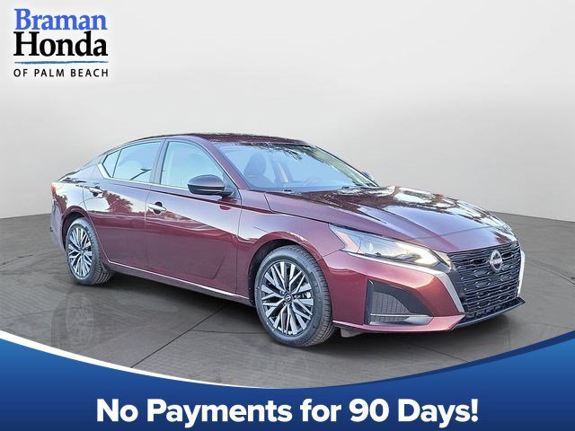 2025 Nissan Altima SV