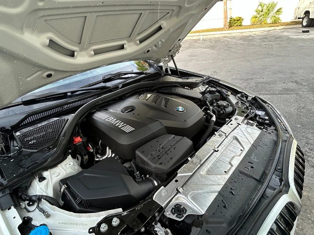 Used 2025 White BMW 330i image 28