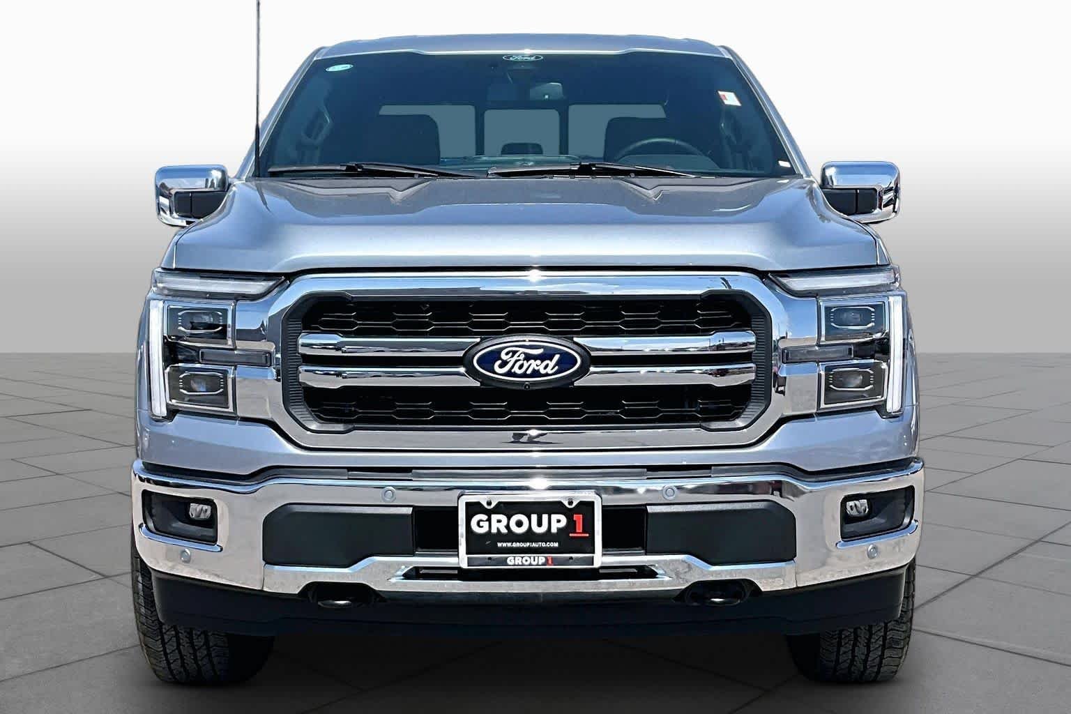 Used 2026 Iconic Silver Ford LARIAT image 4
