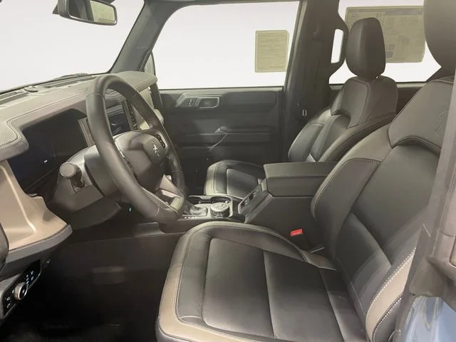 New 2025 Azure Gray Metallic Ford Outer Banks image 9