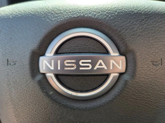 Used 2022 White Nissan S image 29