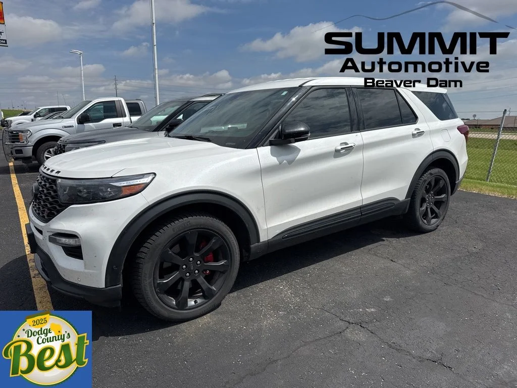 2022 Ford Explorer ST 4WD's photo