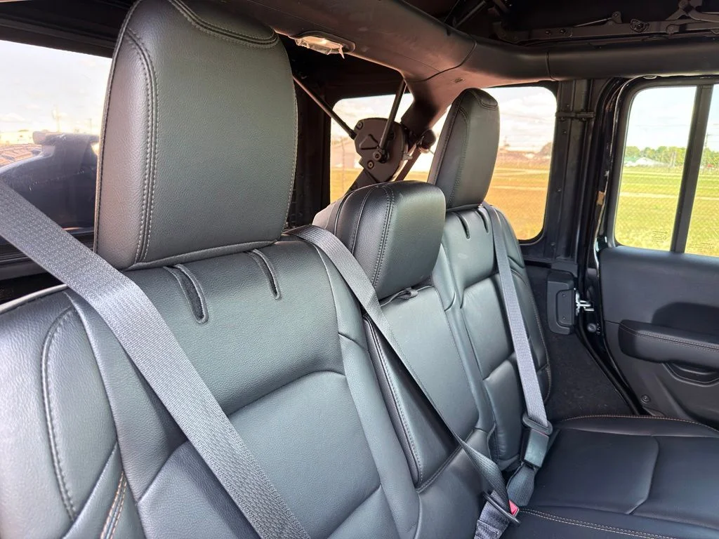 Used 2023 Black Jeep Rubicon 392 image 36