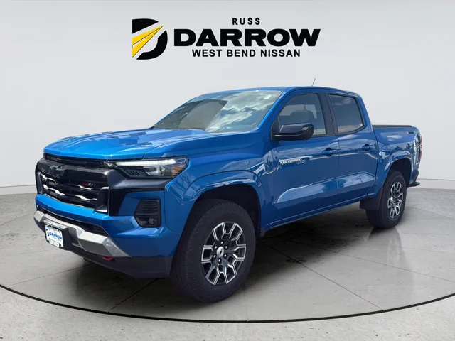 Used 2023 Blue Chevrolet Z71 image 1