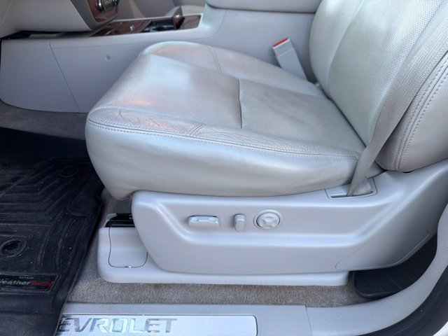 Used 2010 White Chevrolet LTZ image 15