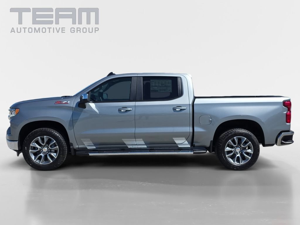 New 2026 Sterling Gray Metallic Chevrolet LT image 4