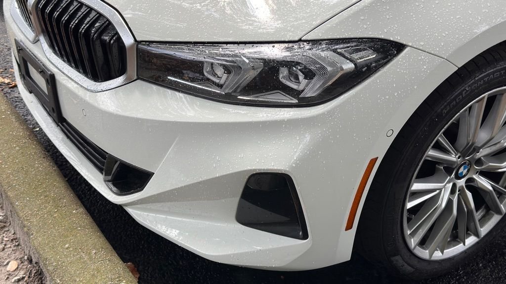 Used 2023 Alpine White BMW 330i image 12