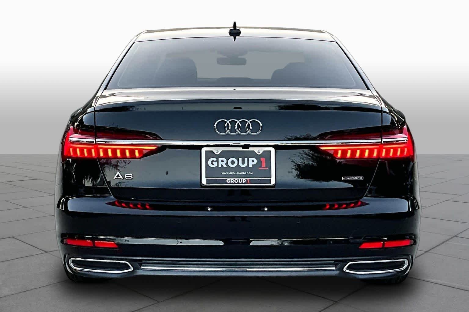Used 2019 Mythos Black Metallic Audi Premium image 5