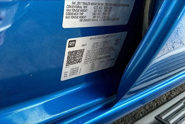 Used 2022 Blue Chevrolet LTZ image 20